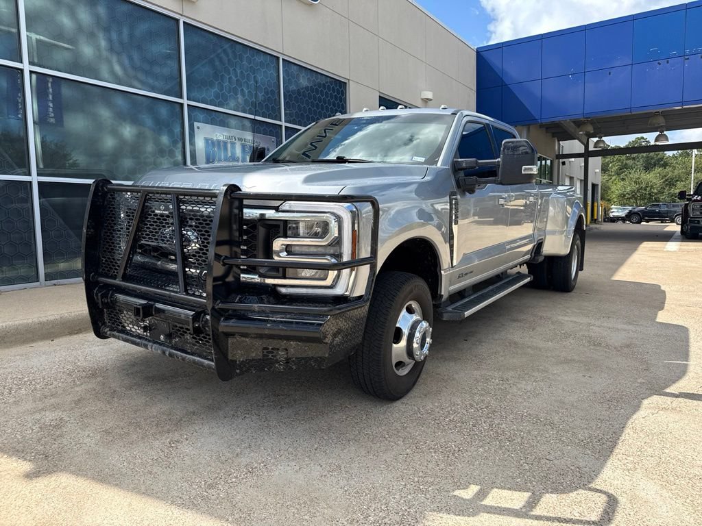 Certified 2024 Ford F350 Lariat w/ FX4 Off-Road Package AWD/4WD image 4