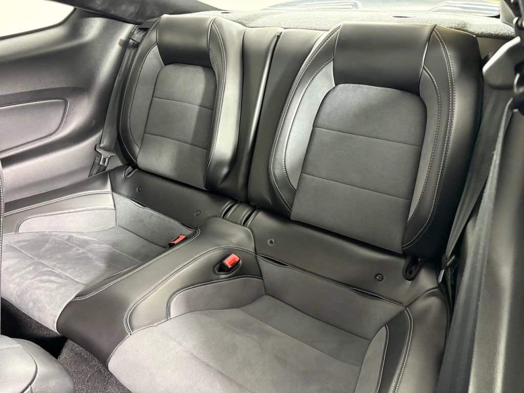 Certified 2020 Ford Mustang Shelby GT350 w/ Technology Package image 27