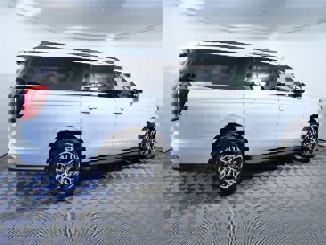 Certified 2025 Ford Expedition Max Active image 4