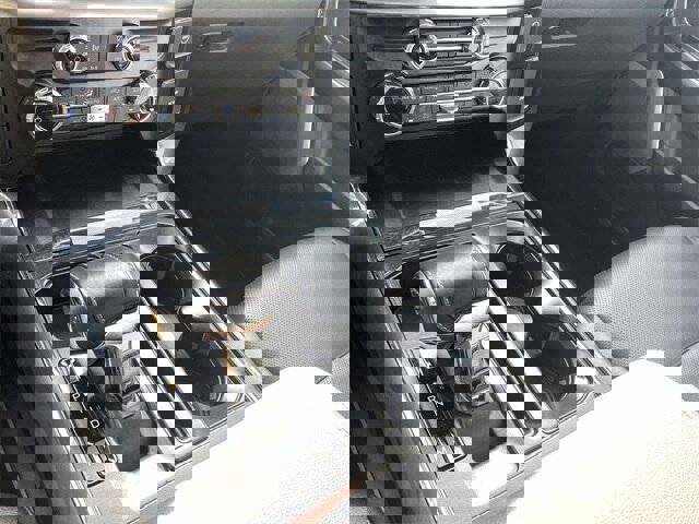 Certified 2023 Ford F150 Lariat w/ Equipment Group 502A High image 24