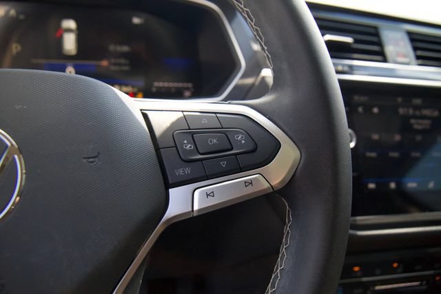Used 2024 Volkswagen Tiguan Wolfsburg Edition AWD/4WD image 21