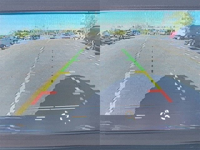 Certified 2018 Ford Focus SE image 6