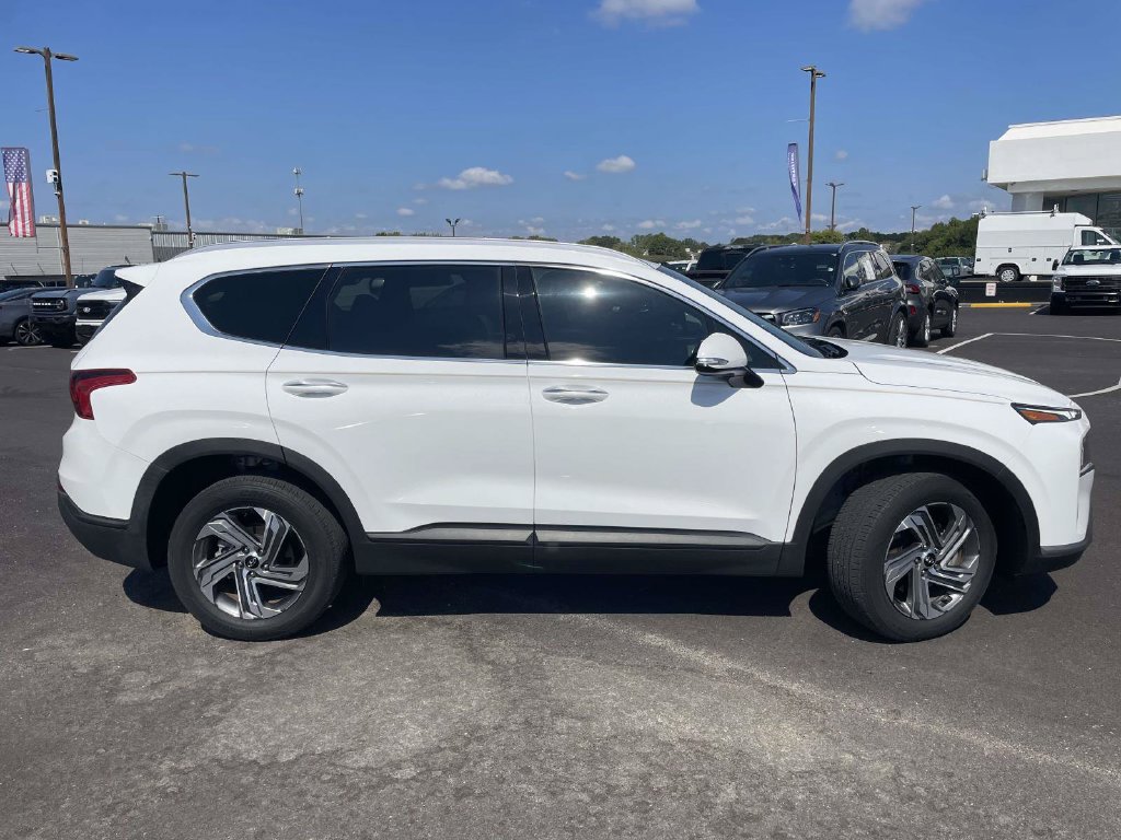 Used 2023 Hyundai Santa Fe SEL w/ Cargo Package FWD image 2