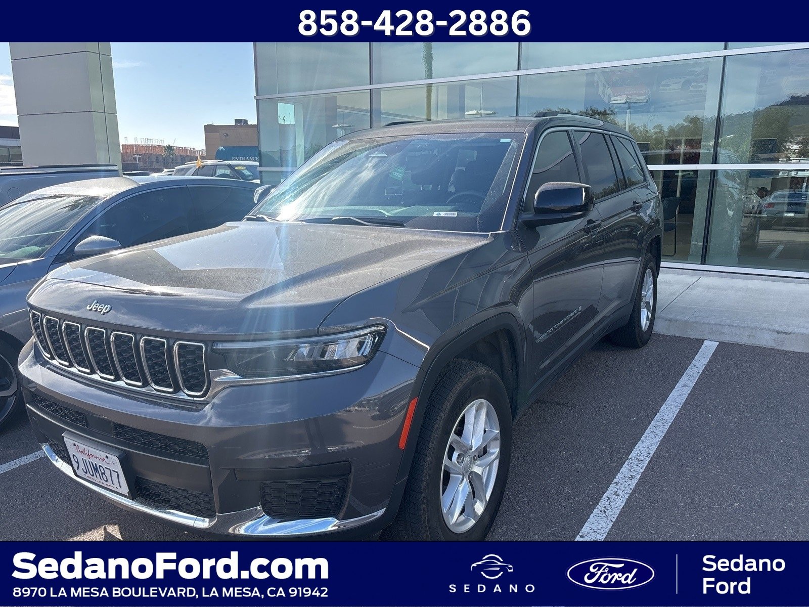 Used 2024 Jeep Grand Cherokee L Laredo