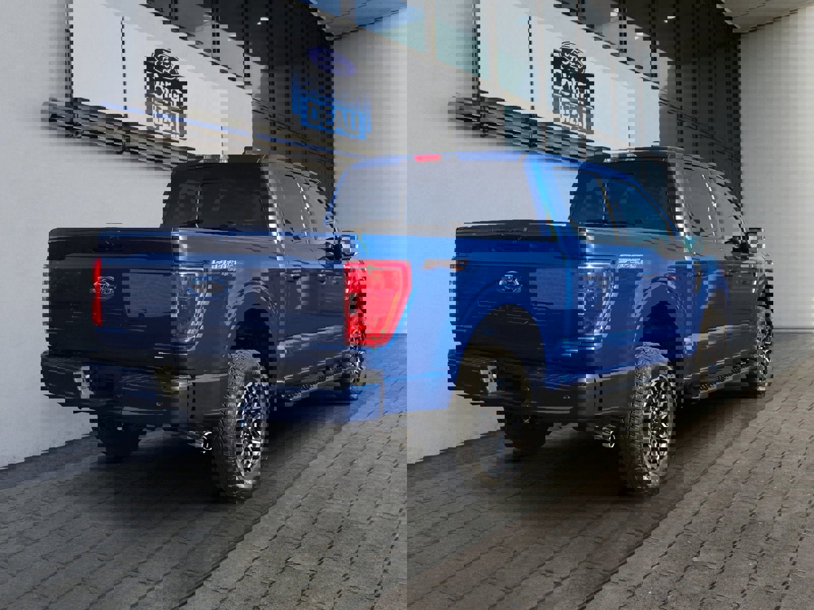 Certified 2023 Ford F150 XLT w/ Equipment Group 302A High image 3