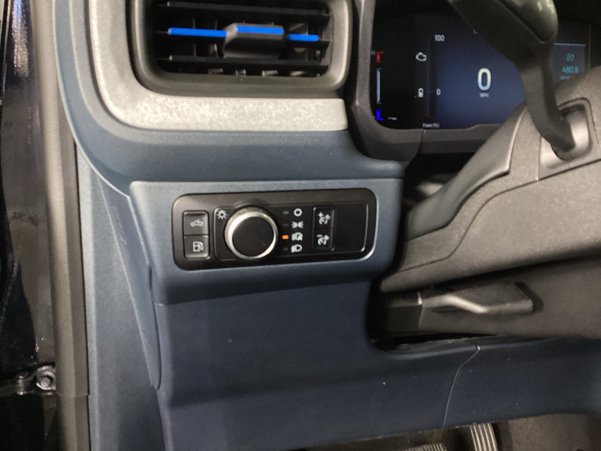 Certified 2026 Ford Maverick XLT w/ Equipment Group 301A AWD/4WD image 22