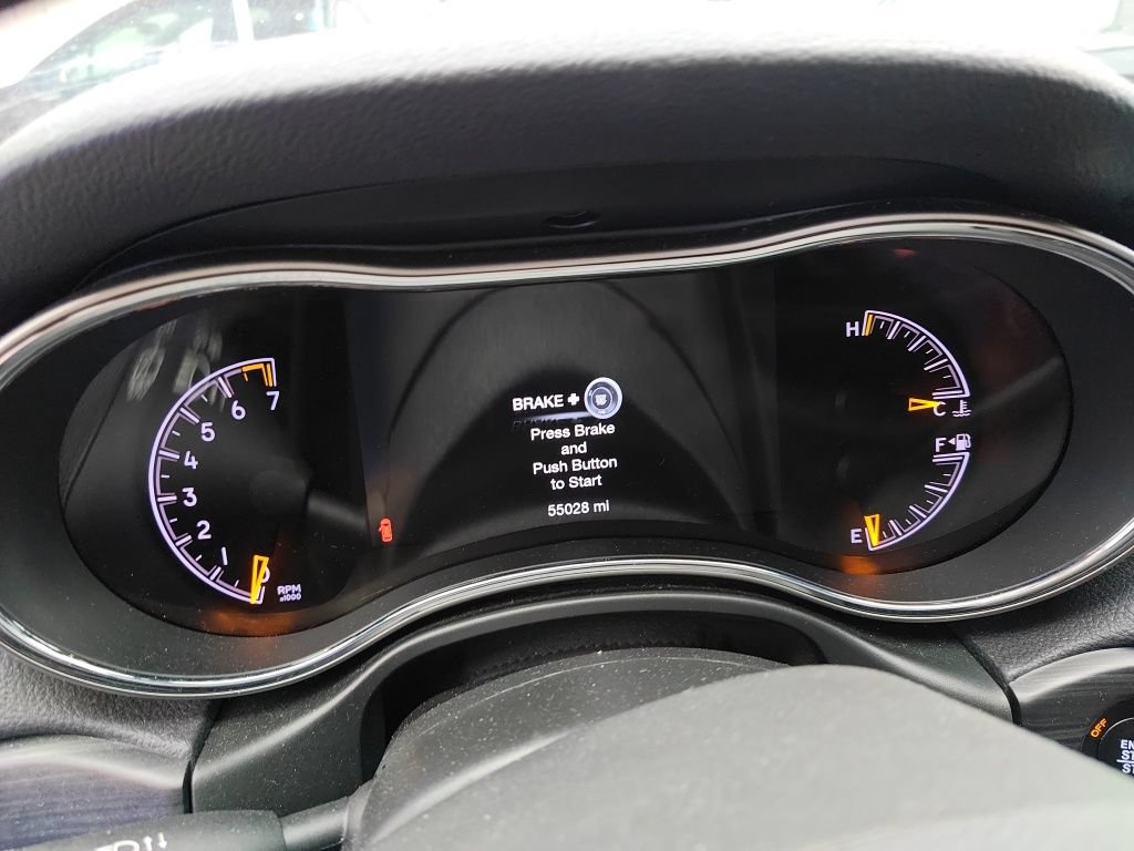 Used 2021 Jeep Grand Cherokee Limited w/ Quick Order Package 28K 80th AWD/4WD image 10