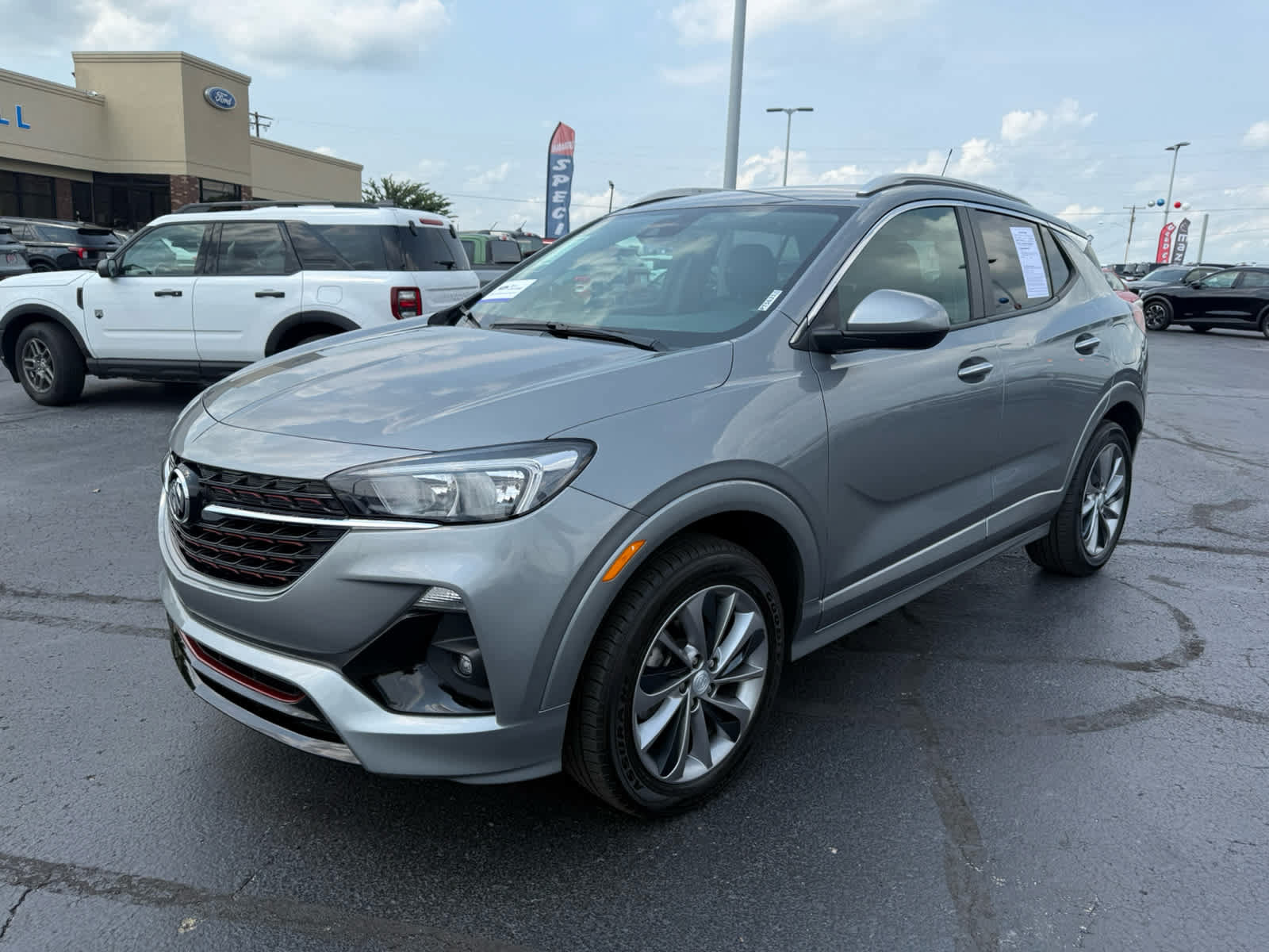 Used 2023 Buick Encore GX Select w/ Sport Touring Package AWD/4WD image 24