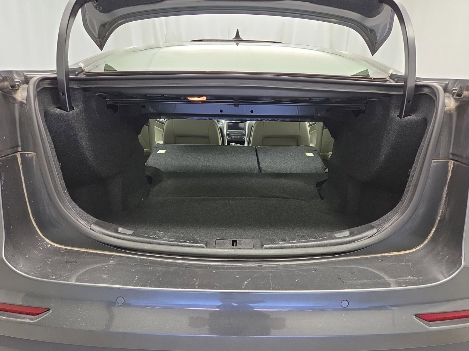 Certified 2020 Ford Fusion SE FWD image 34