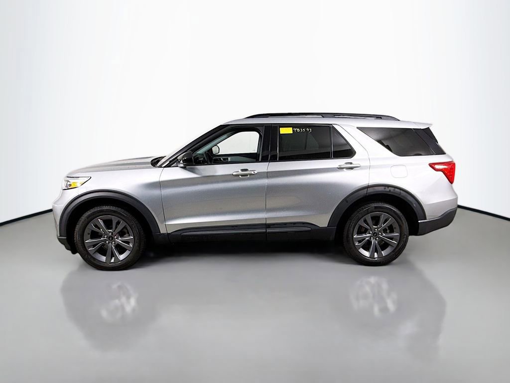 Certified 2023 Ford Explorer XLT w/ Equipment Group 202A image 2