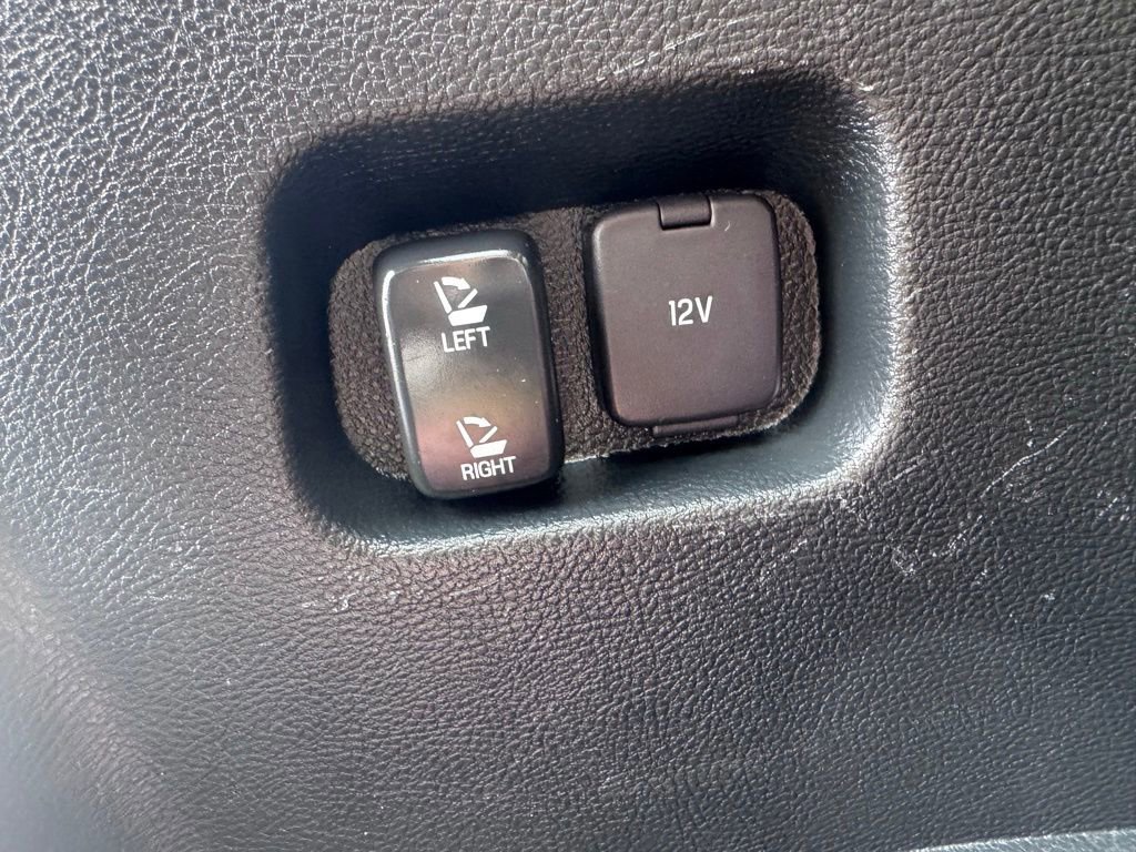 Certified 2019 Ford Edge Titanium w/ Equipment Group 301A image 47