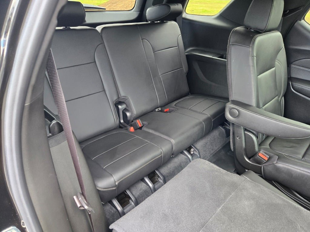 Used 2023 Chevrolet Traverse LT w/ LPO, Floor Liner Package AWD/4WD image 11