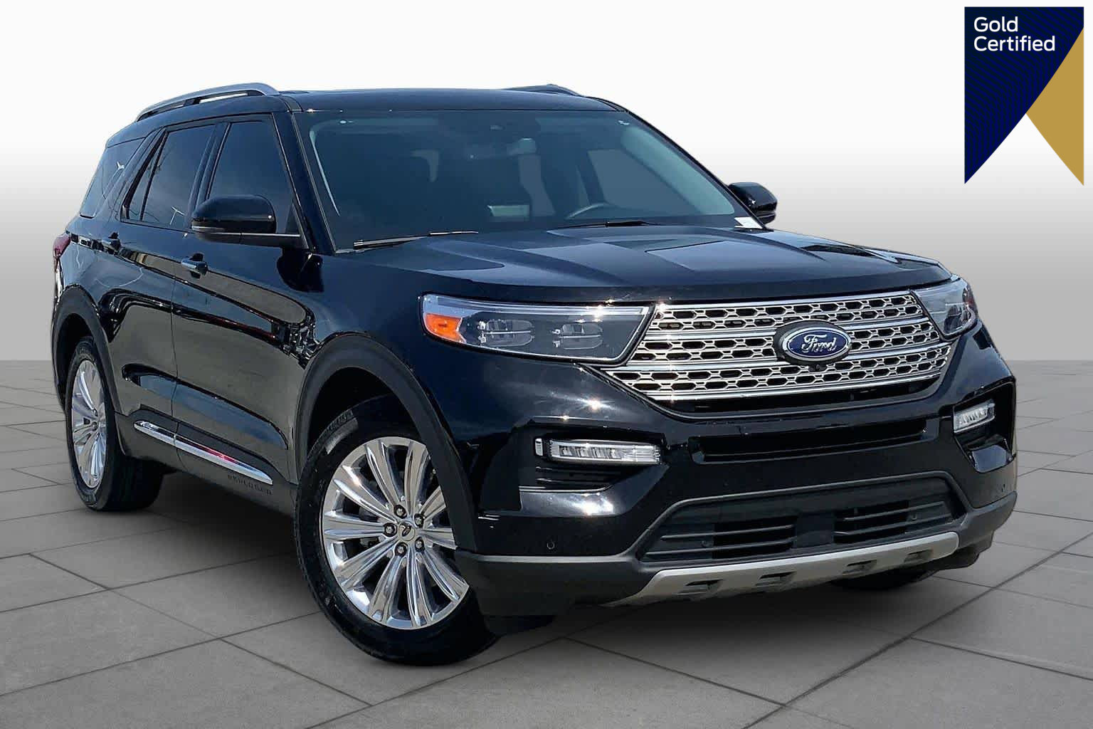 Certified 2024 Ford Explorer Limited w/ Limited Technology Package image 1