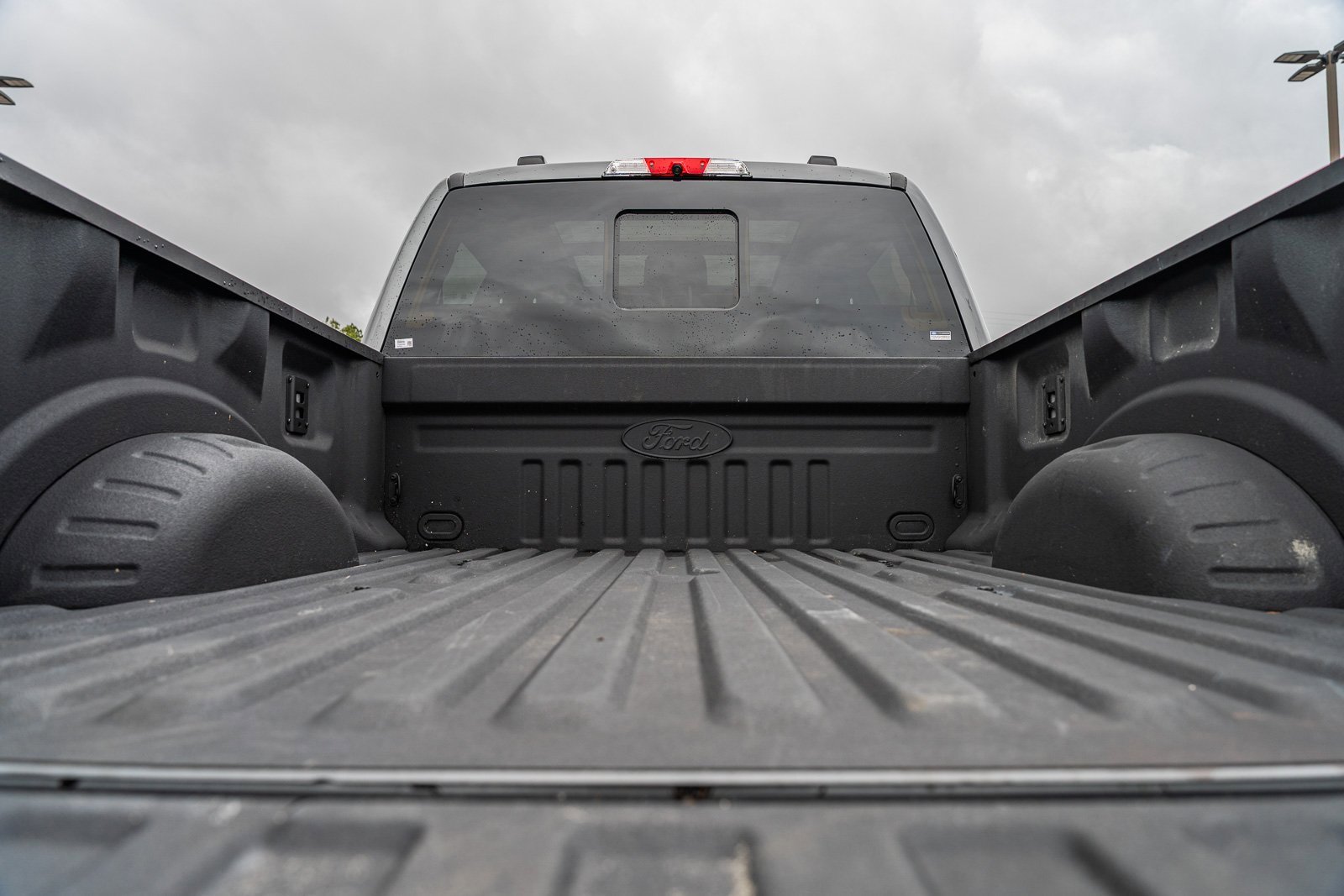 Certified 2025 Ford F250 Lariat w/ Black Appearance Package image 19