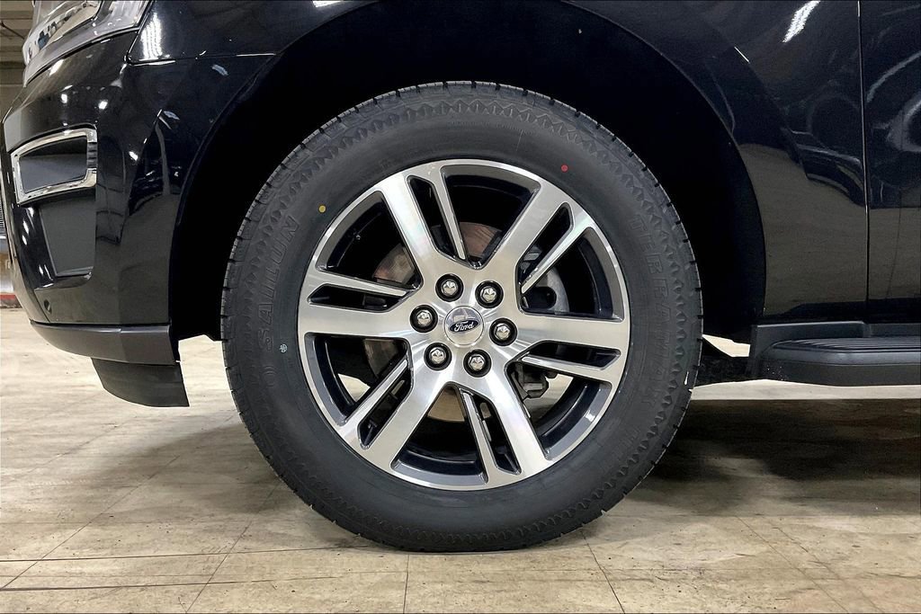 Certified 2024 Ford Expedition Max Limited image 11