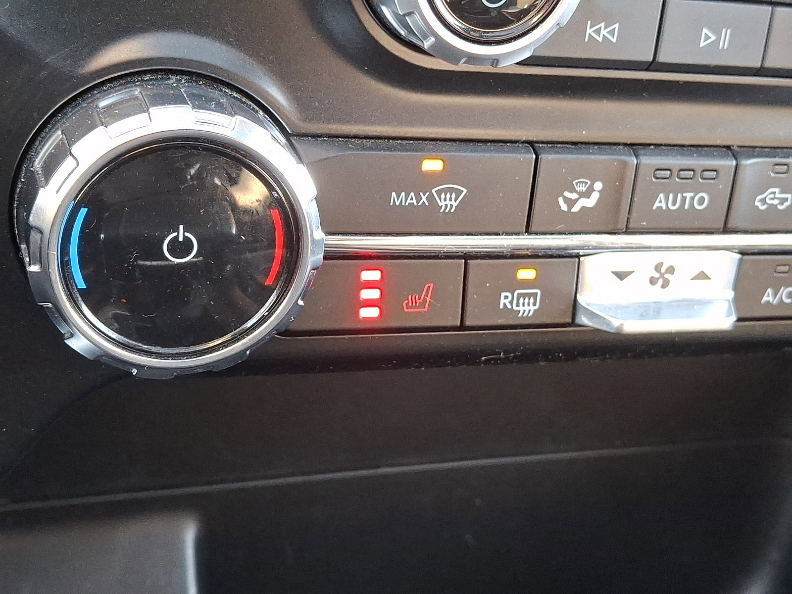 Certified 2023 Ford F150 XLT w/ Equipment Group 302A High image 31