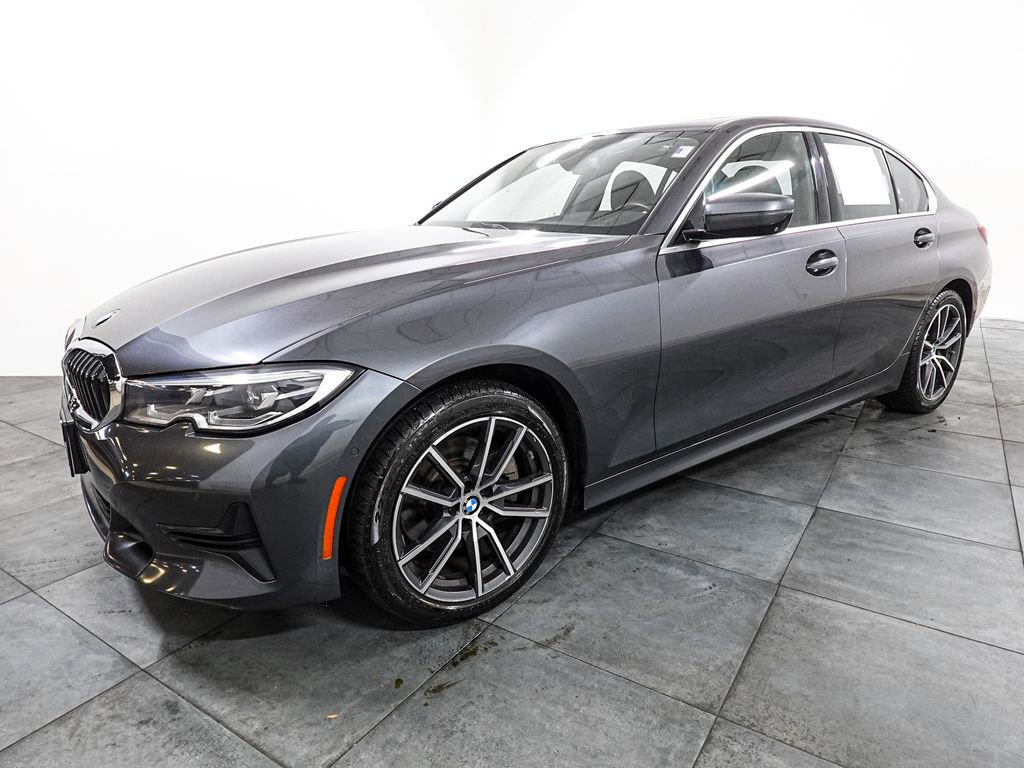 Used 2020 BMW 330i xDrive 330i xDrive w/ Premium Package image 3