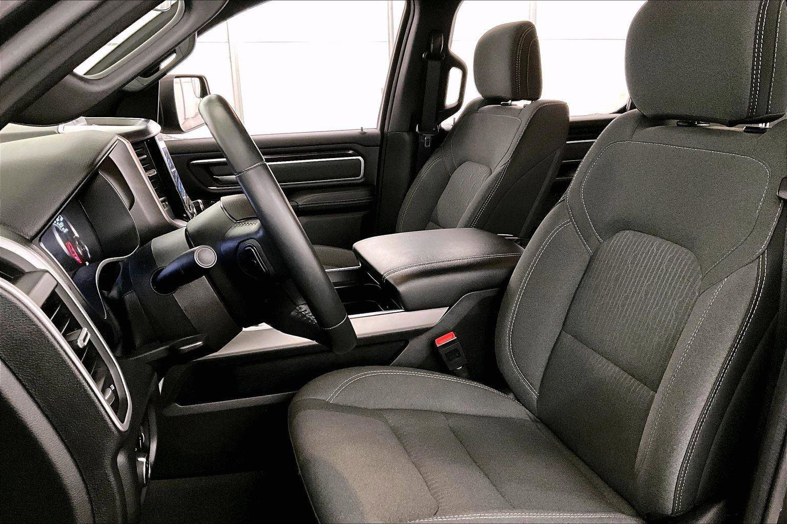 Used 2022 RAM 1500 Big Horn image 24