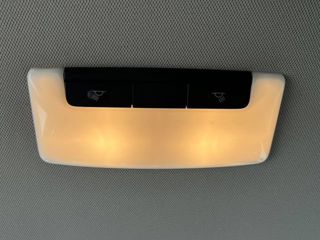 Used 2025 Nissan Rogue SV AWD/4WD image 42