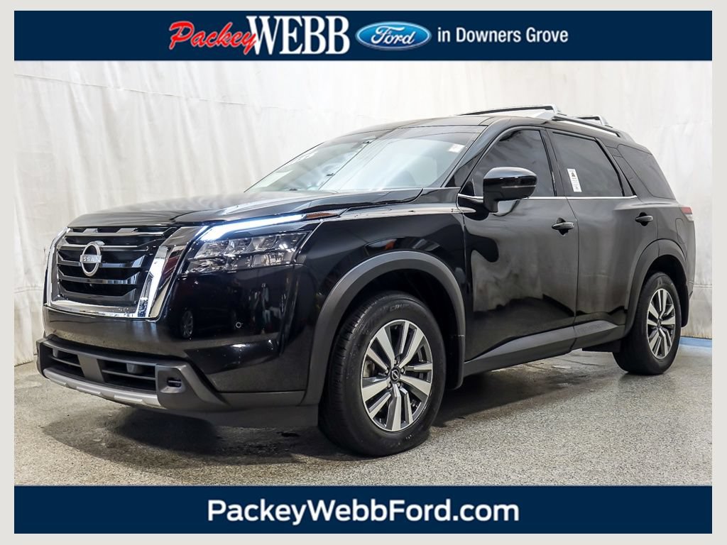 Used 2025 Nissan Pathfinder SL