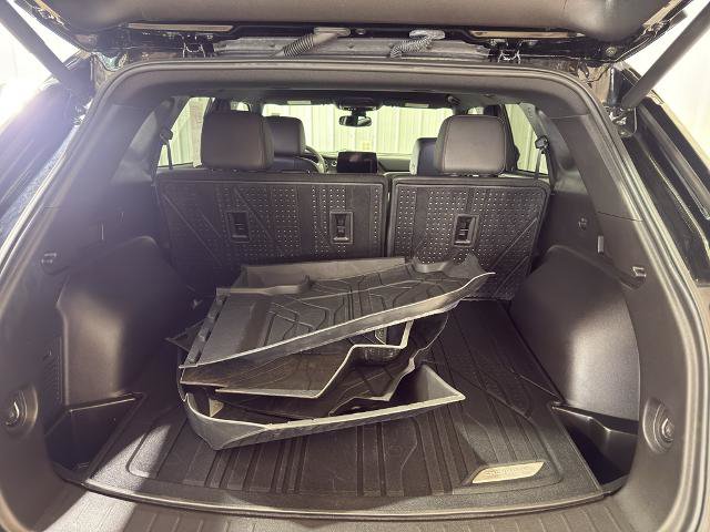 Used 2023 Chevrolet Blazer RS w/ LPO, Floor Liner Package AWD/4WD image 10
