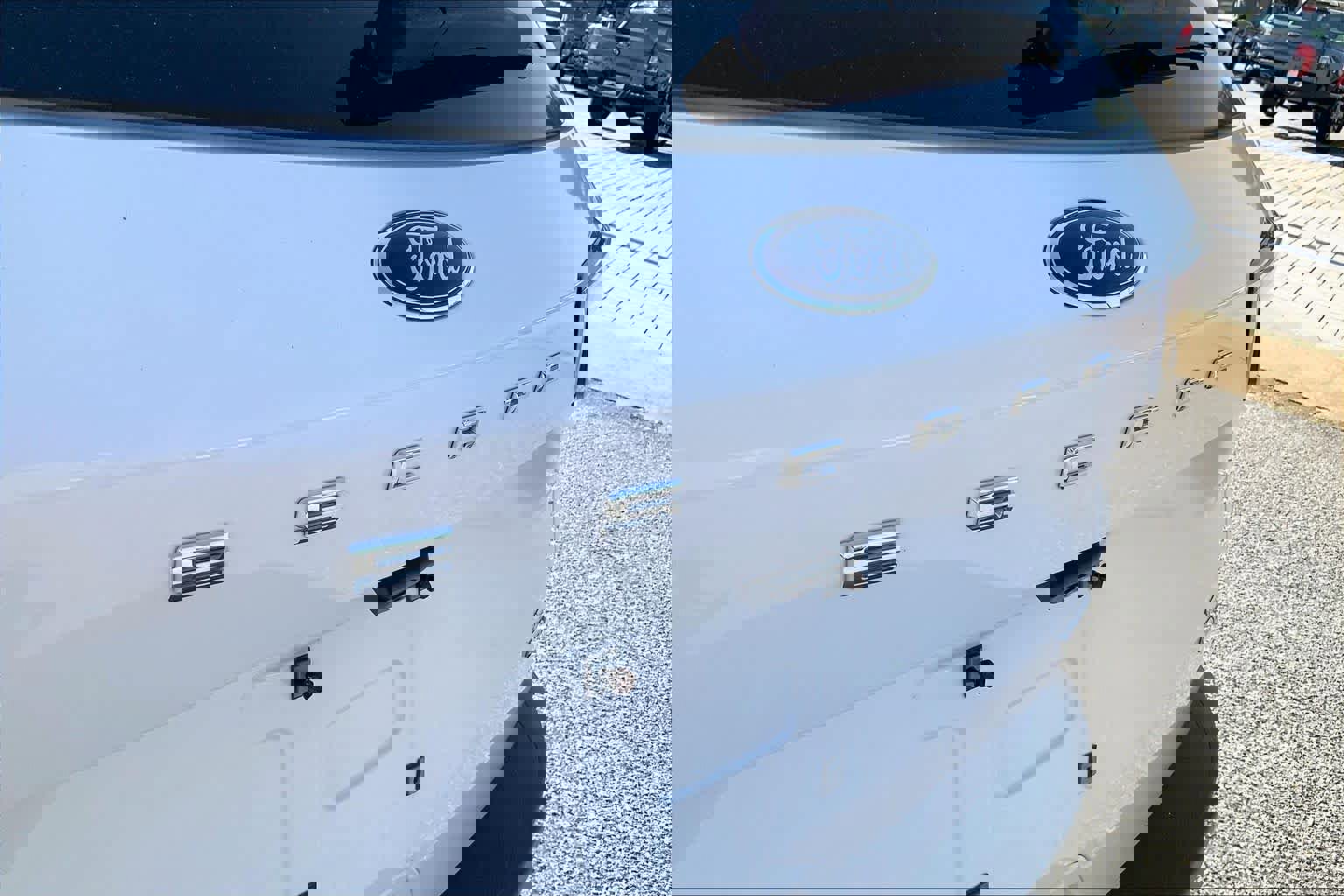 Certified 2022 Ford Escape SEL image 29