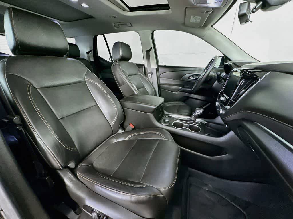 Used 2021 Chevrolet Traverse Premier w/ Redline Edition AWD/4WD image 15