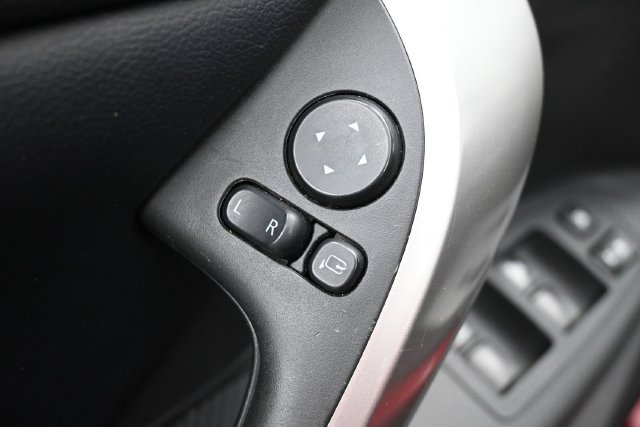 Used 2025 Mitsubishi Eclipse Cross SE AWD/4WD image 15