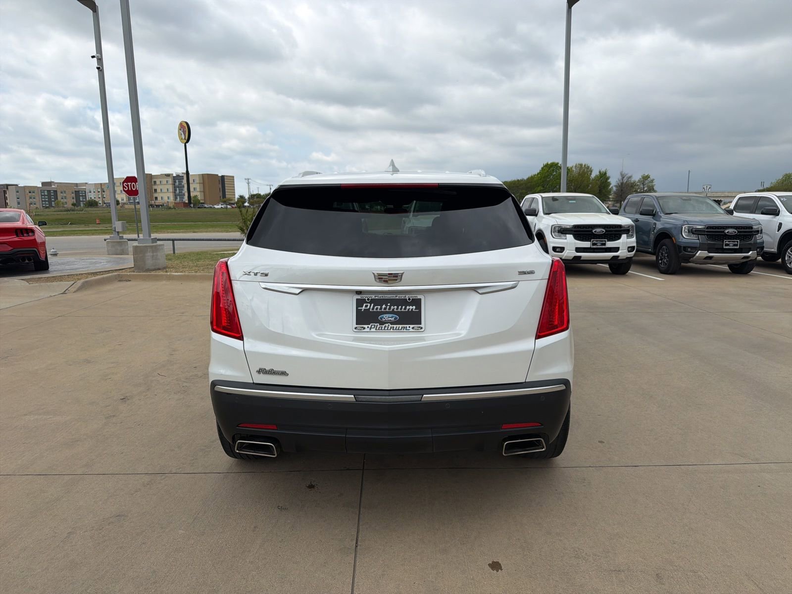 Used 2019 Cadillac XT5 FWD image 4