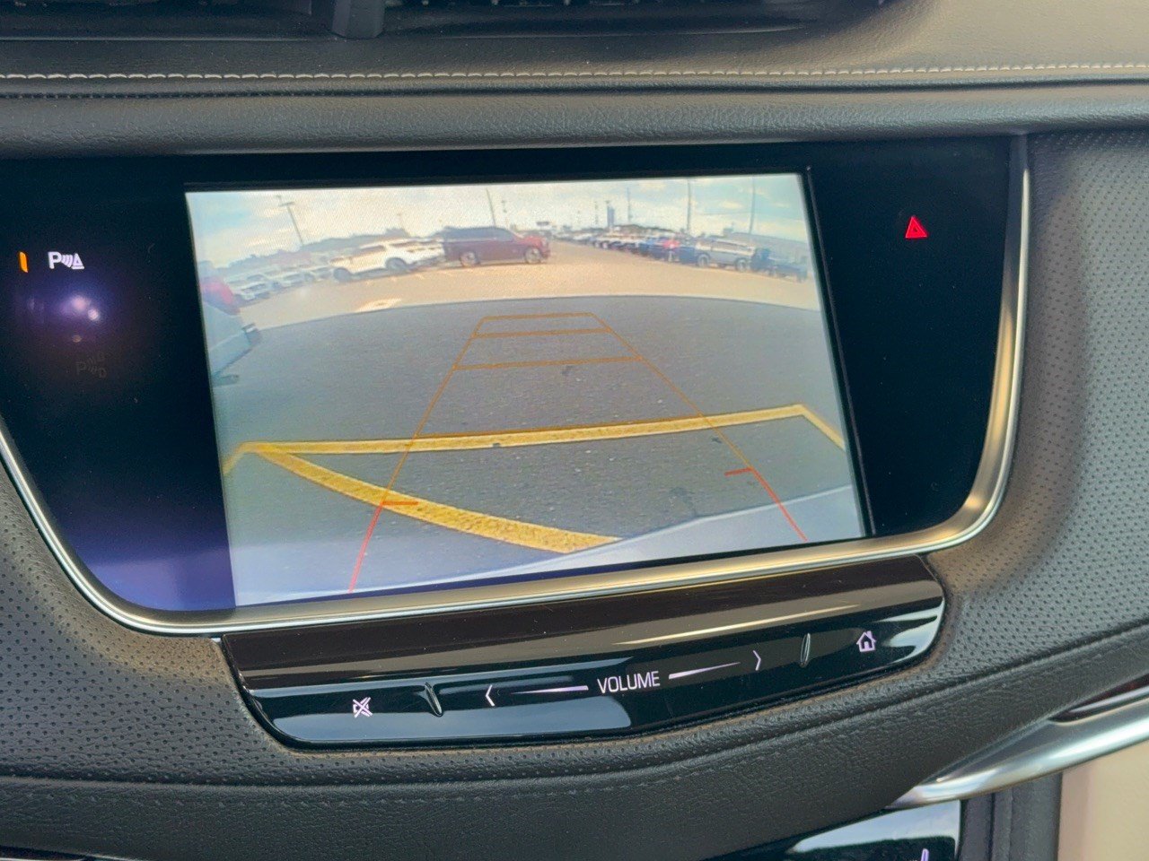 Used 2018 Cadillac XT5 Premium Luxury FWD image 24