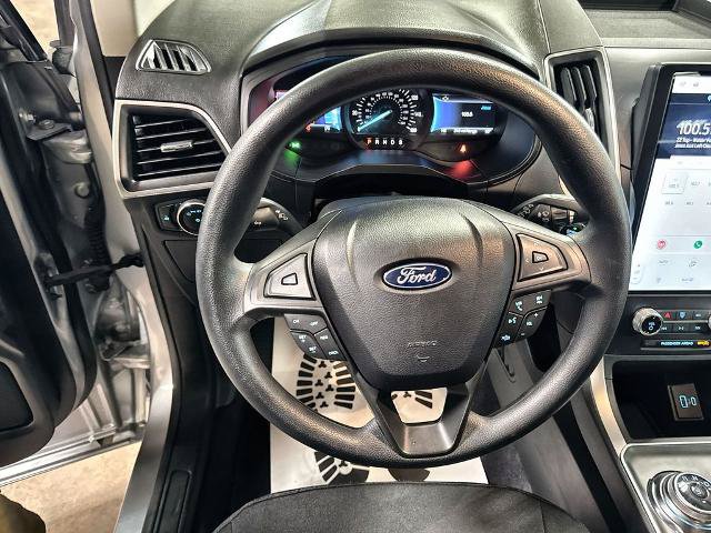 Certified 2024 Ford Edge SE w/ Black Appearance Package AWD/4WD image 17