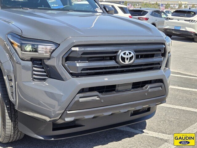 Used 2024 Toyota Tacoma SR w/ SR Upgrade Package AWD/4WD image 2