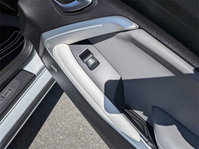 Used 2019 Chevrolet Camaro SS image 29