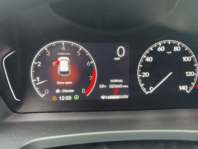 Used 2025 Honda Pilot Sport image 6