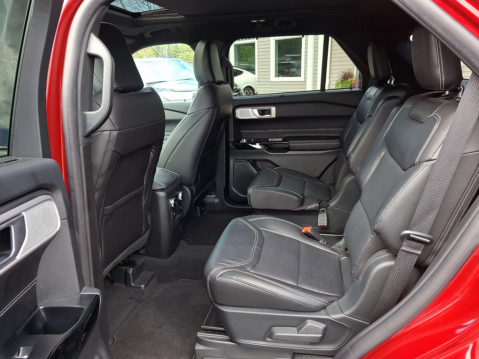 Certified 2023 Ford Explorer ST w/ Equipment Group 401A AWD/4WD image 11