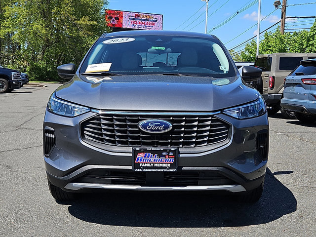 Certified 2023 Ford Escape Active w/ Tech Pack #1 AWD/4WD image 3