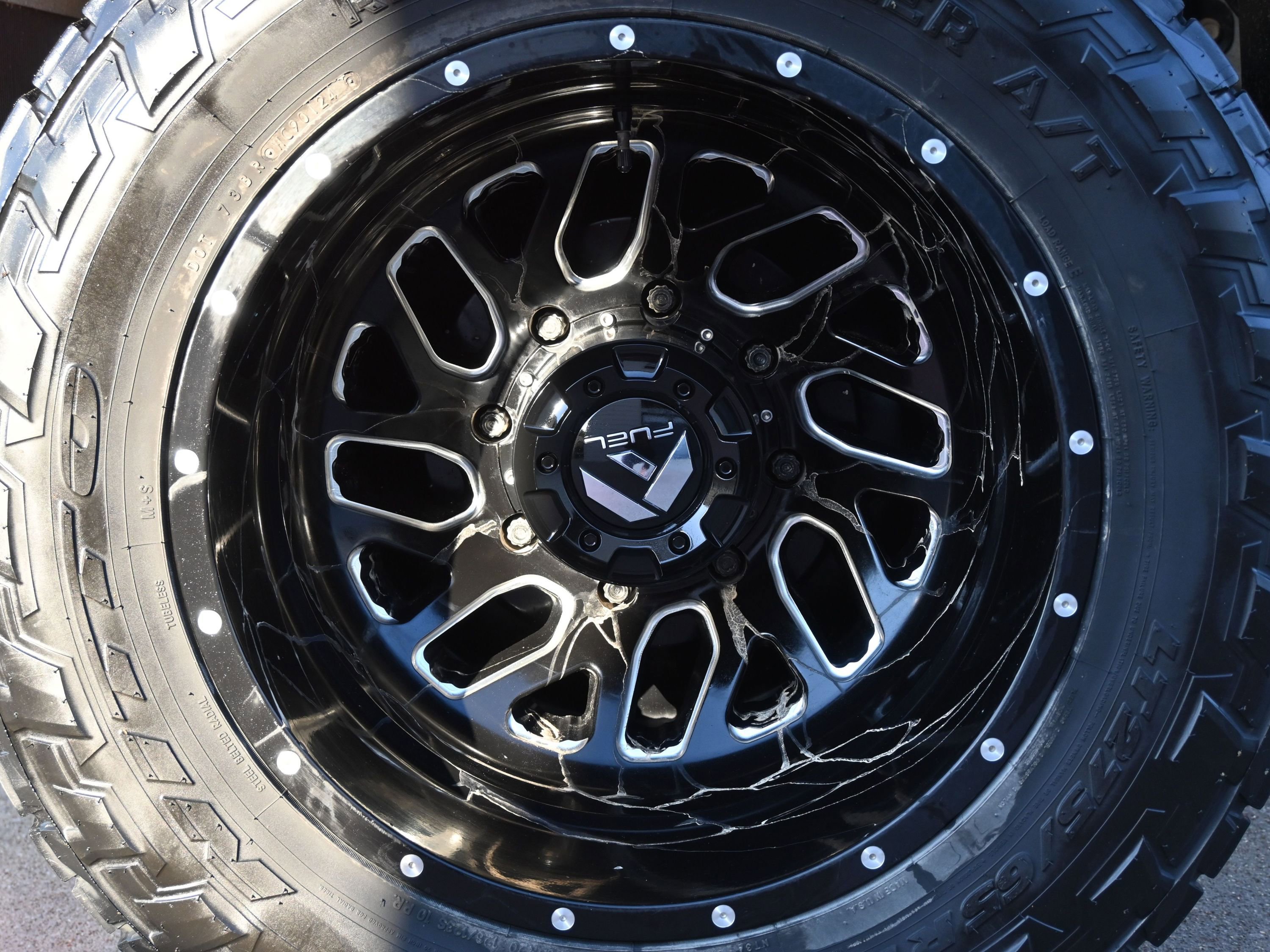 Used 2019 Chevrolet Silverado 3500 High Country w/ Duramax Plus Package image 8