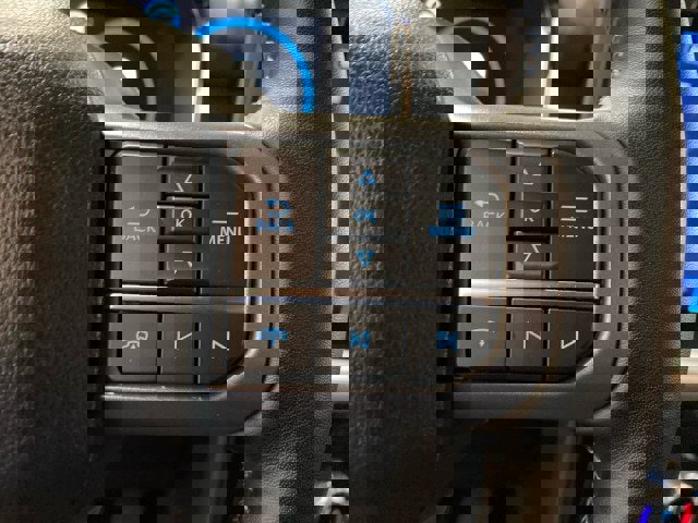 Certified 2023 Ford F150 Lariat w/ Equipment Group 502A High image 19