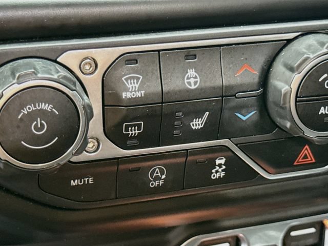 Used 2021 Jeep Wrangler Unlimited Sport AWD/4WD image 19