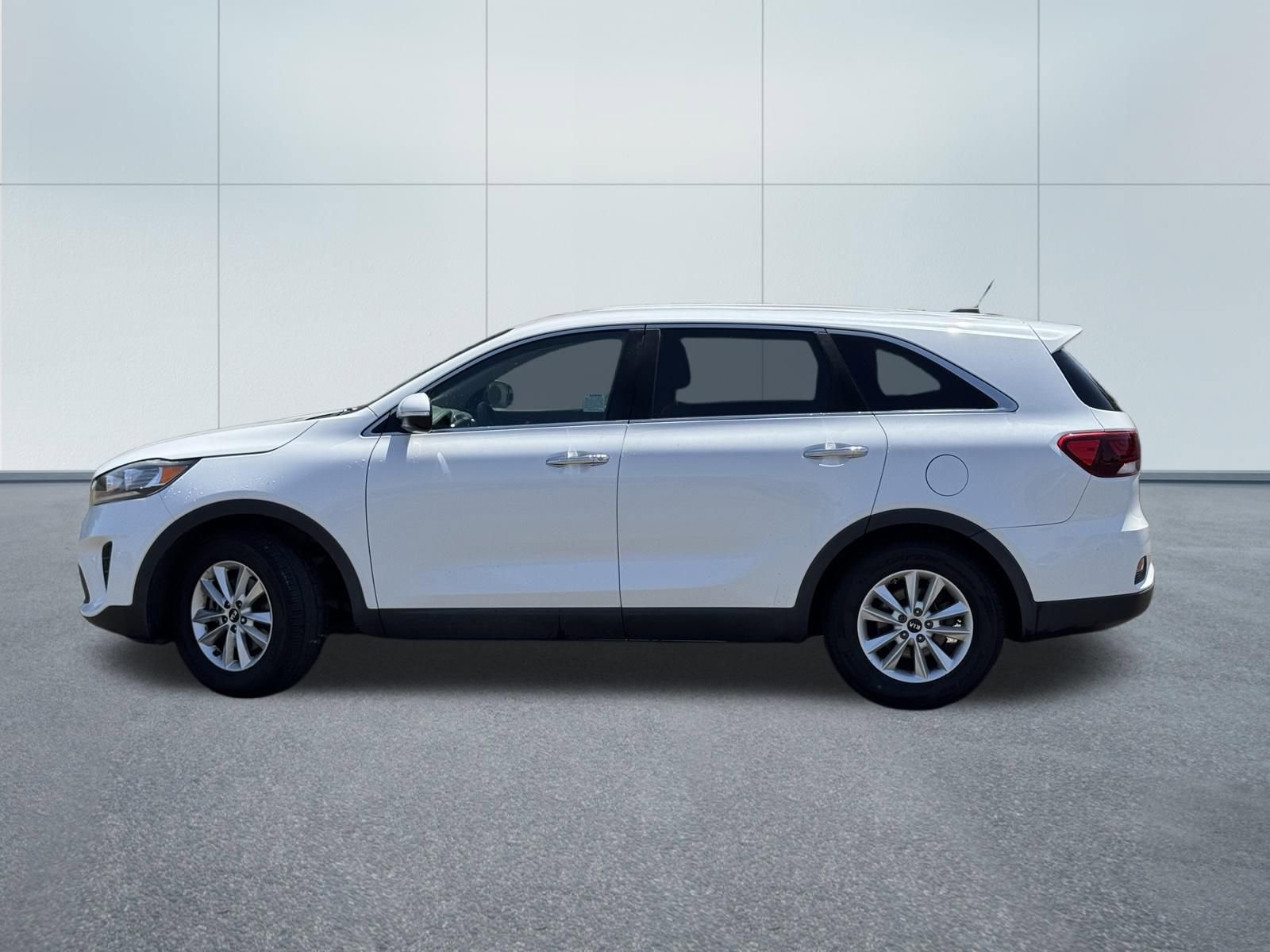 Used 2020 Kia Sorento LX FWD image 7