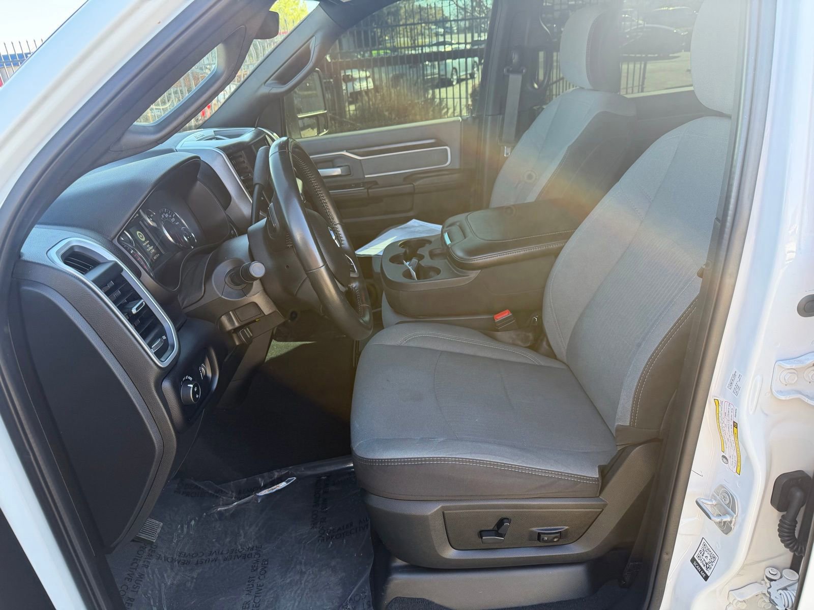 Used 2023 RAM 3500 Big Horn w/ Level 1 Equipment Group image 10