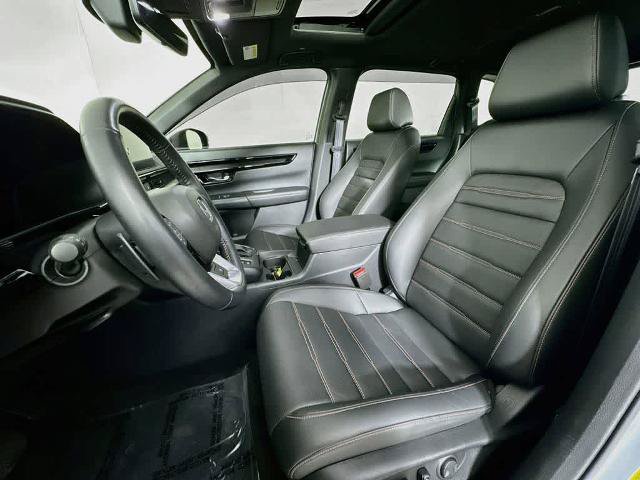 Used 2025 Honda CR-V Sport Touring image 12