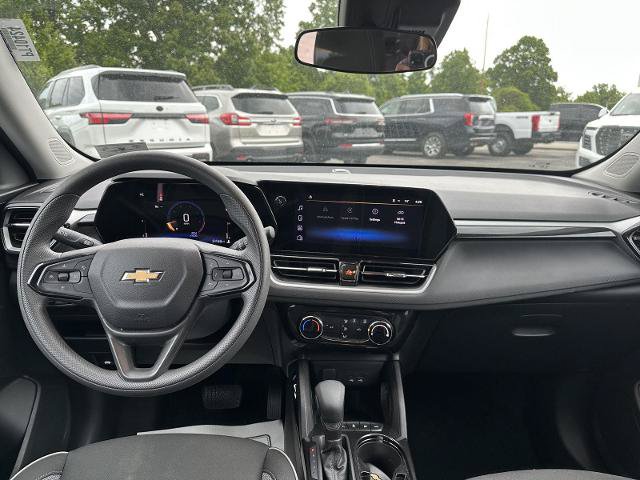 Used 2025 Chevrolet TrailBlazer LT AWD/4WD image 20