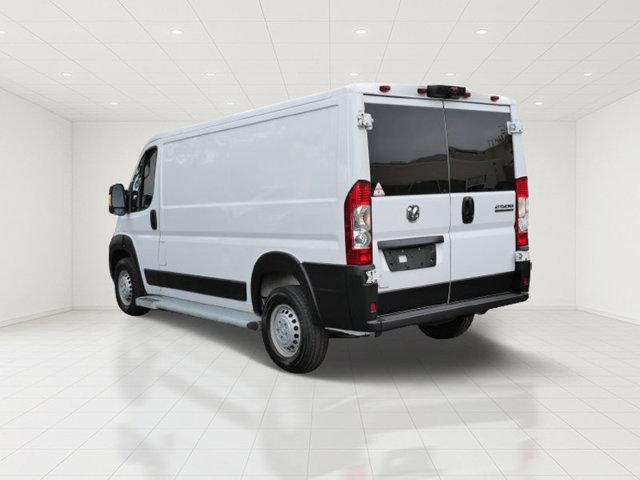 Used 2025 RAM ProMaster 2500 w/ U-Haul Equipment Group FWD image 4