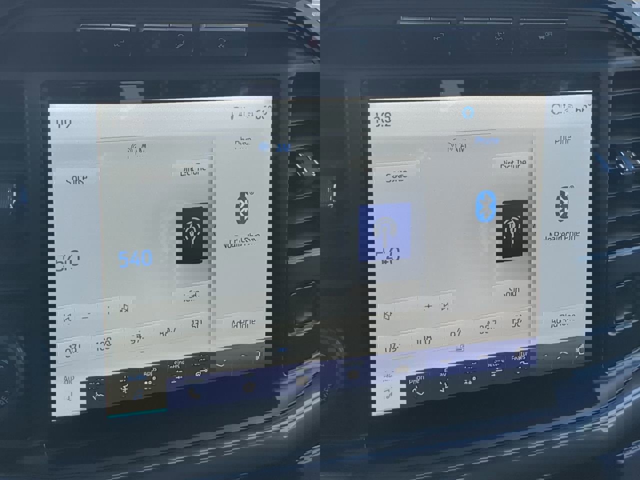 Certified 2022 Ford F150 XLT w/ Equipment Group 302A High image 19