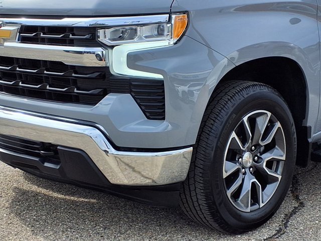 Used 2024 Chevrolet Silverado 1500 LT AWD/4WD image 26