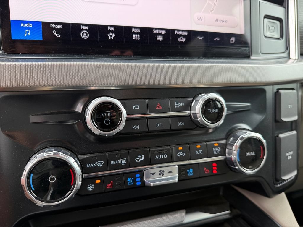 Certified 2025 Ford F350 Platinum w/ Platinum Plus Package AWD/4WD image 18