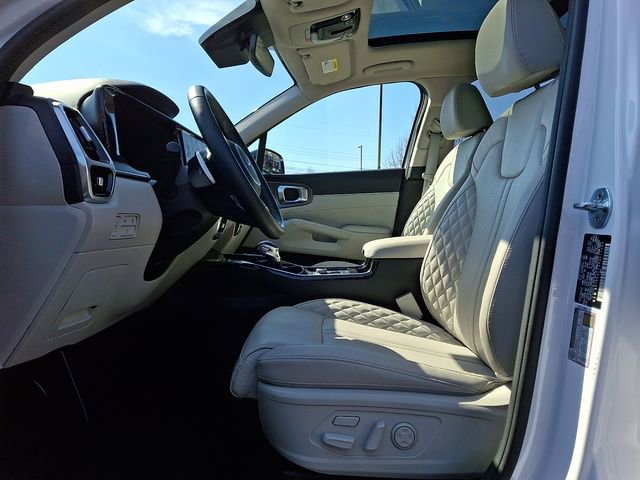 Used 2023 Kia Sorento SX image 14