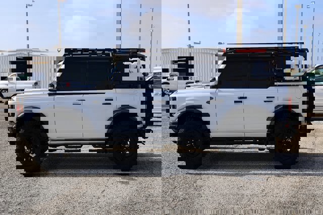 Certified 2024 Ford Bronco Wildtrak image 2