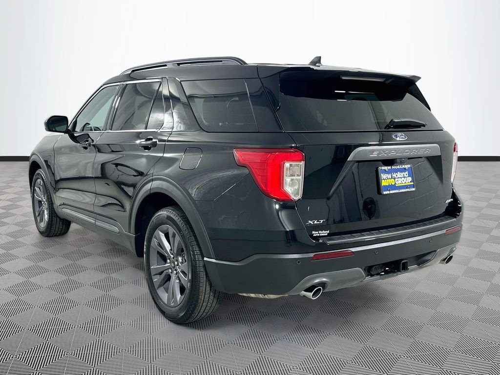 Certified 2024 Ford Explorer XLT w/ Equipment Group 202A AWD/4WD image 5